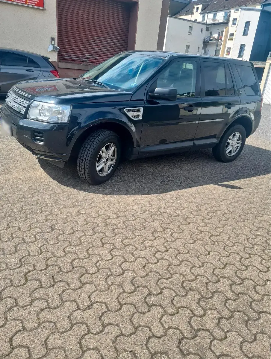 Gebraucht Land Rover Freelander 2 150 PS (110 kW) 2012 Schwarz SUV