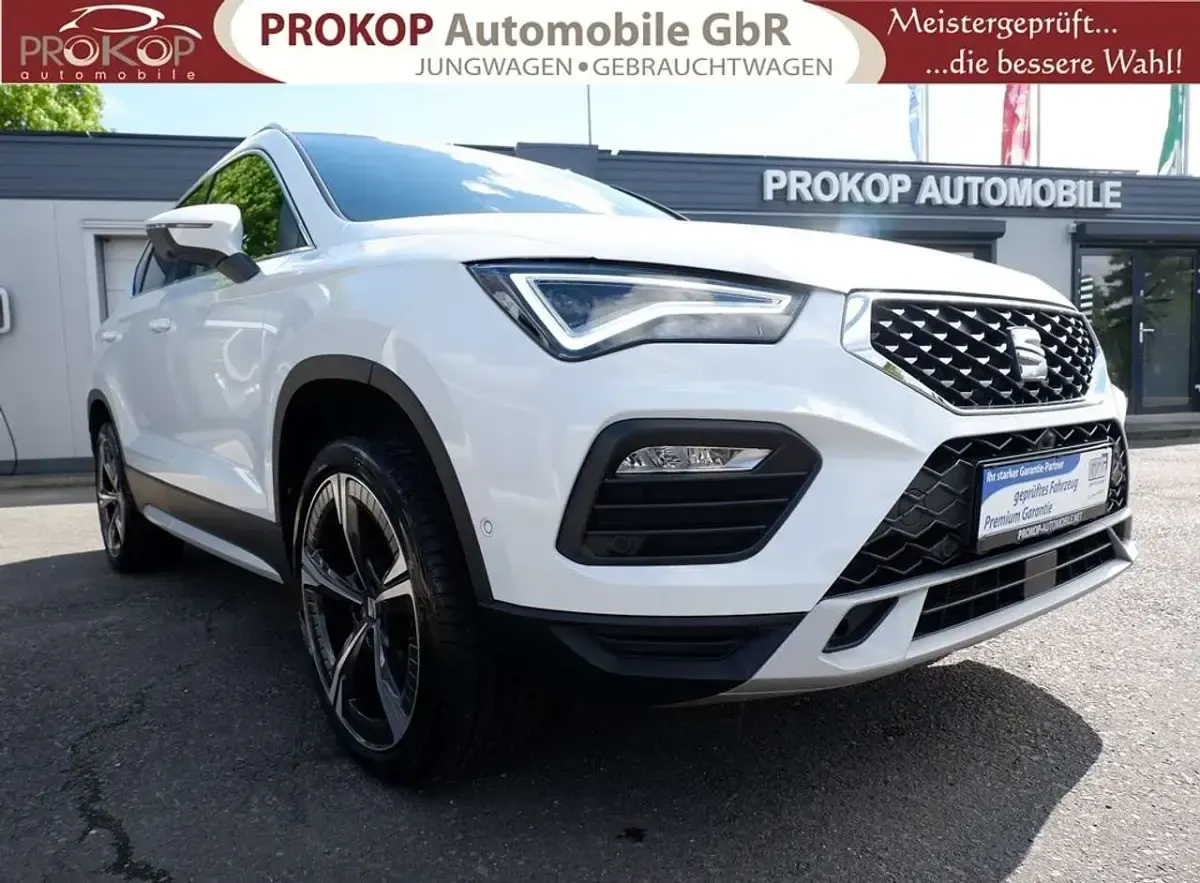 Używany Seat Ateca 4Drive 190 KM (139 kW) 2022 Biały SUV