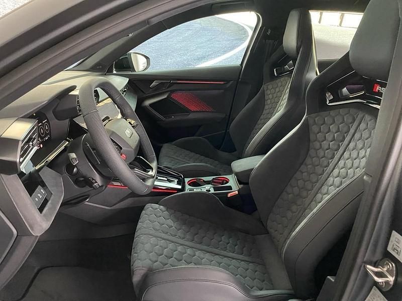 Gebraucht Audi RS3 Sportback Ambiente 400 PS (294 kW) 2026 Polarmatteffekt audi exclusive Kleinwagen