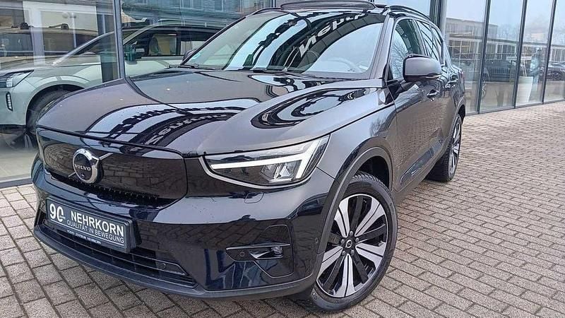 Onyx black metallic Gebraucht 2022 Volvo XC40 Ultimate SUV | 38.900 € (Fairer Preis) - Bild 1/4