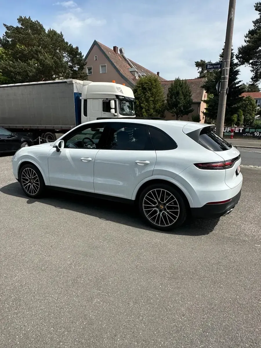 Gebraucht Porsche Cayenne S 441 PS (324 kW) 2018 Weiß SUV