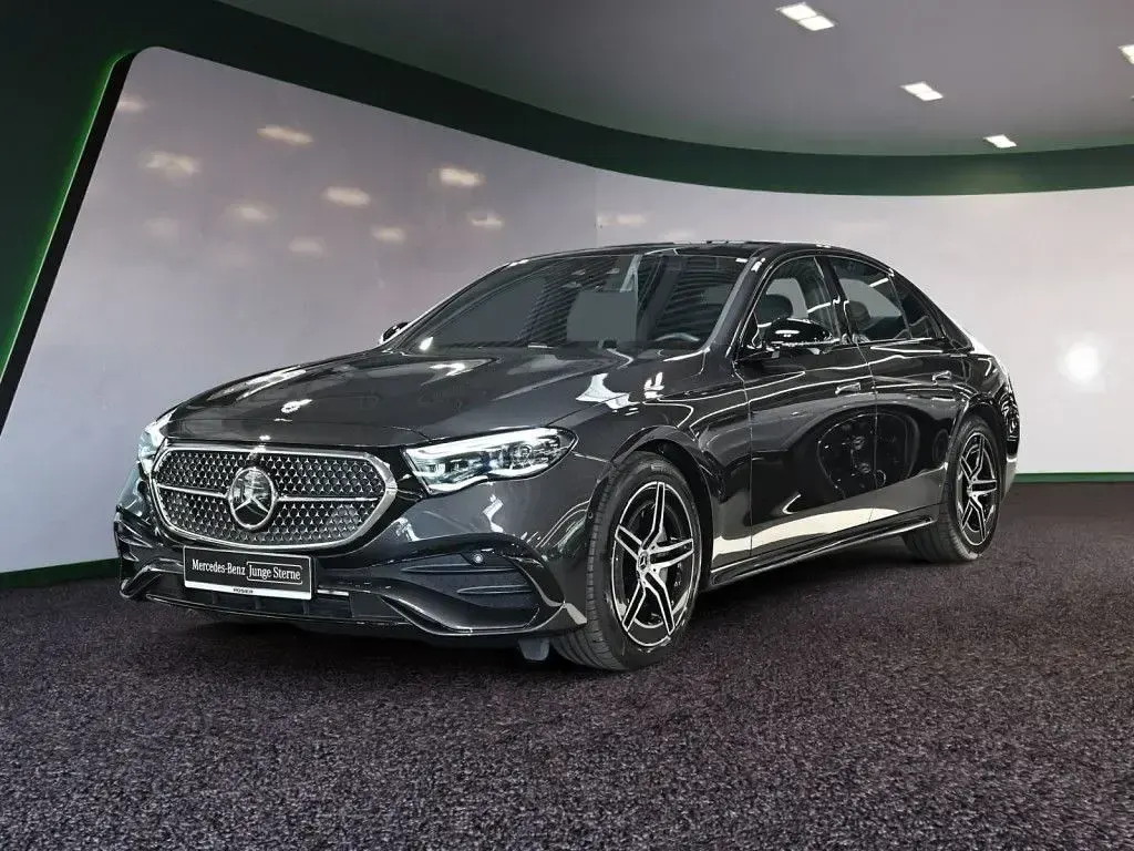 Gebraucht Mercedes E450 Premium Plus 381 PS (280 kW) 2025 Grau / graphitgrau Limousine