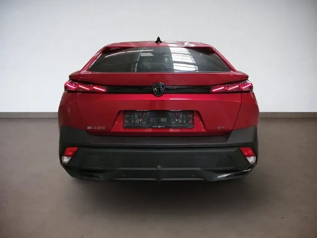 Gebraucht Peugeot 408 GTi 156 kW (213 PS) 2025 Lackierung elixierrot/typ ver SUV