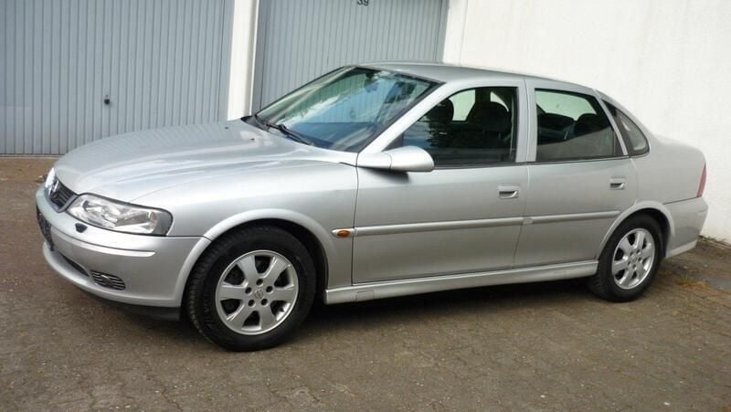 Silber Gebraucht 2001 Opel Vectra Limousine | 2.200 € (Fairer Preis) - Bild 1/4