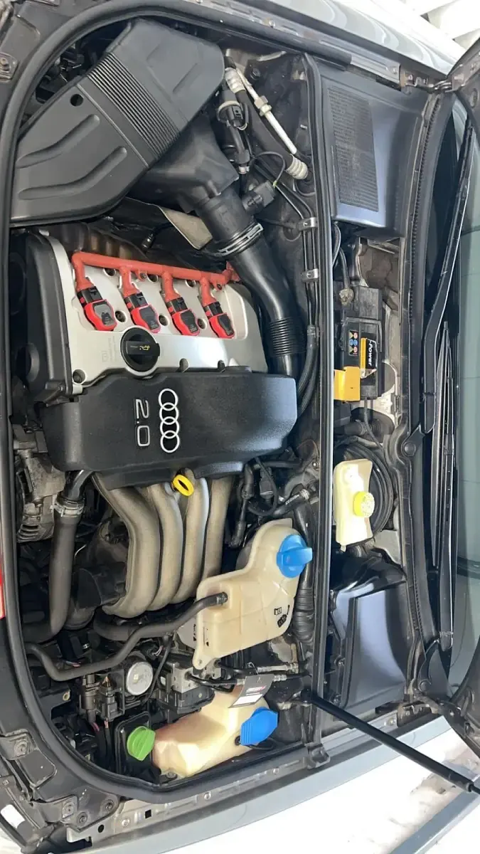 Gebraucht Audi A4 Sport 131 PS (96 kW) 2003 Grau Limousine