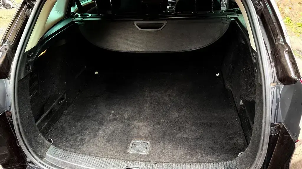 Gebraucht Renault Mégane Expression 131 PS (96 kW) 2012 Braun Limousine