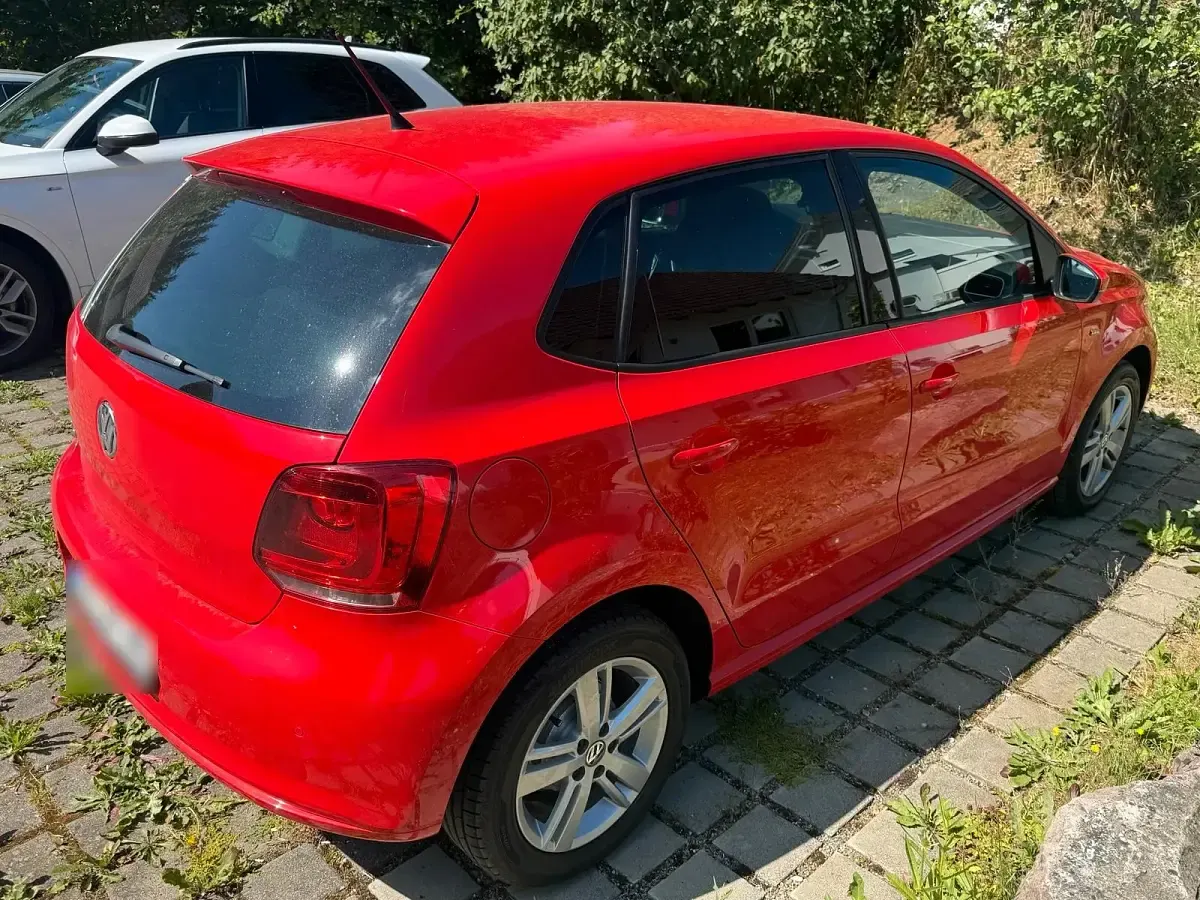 Gebraucht VW Polo Life 69 PS (50 kW) 2014 Rot Kleinwagen