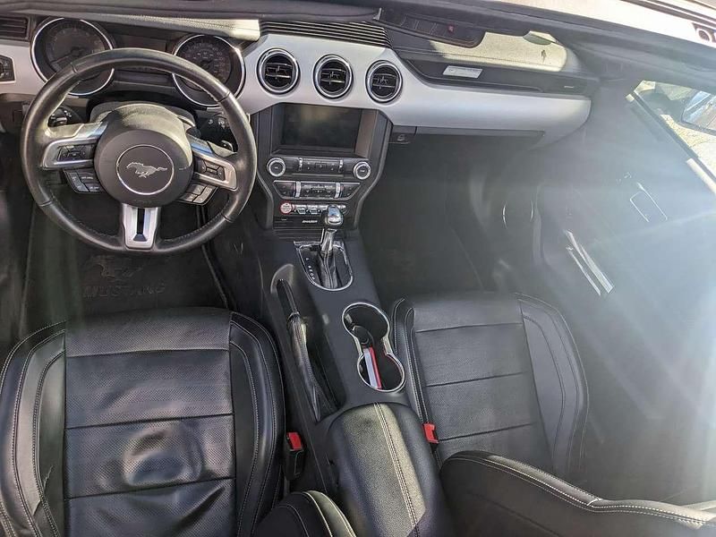 Gebraucht Ford Mustang GT Convertible 421 PS (309 kW) 2016 Grau Cabrio