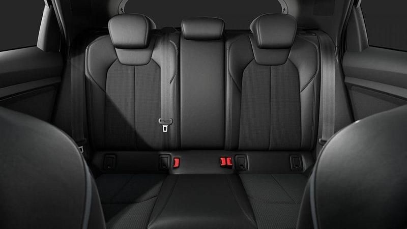 Neu Audi A1 Sport 116 PS (85 kW) 2026 Schwarz SUV