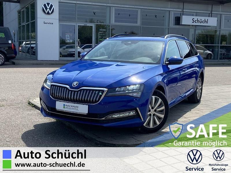 Blau Gebraucht 2022 Skoda Superb Kombi | 27.870 € (Fairer Preis) - Bild 1/4