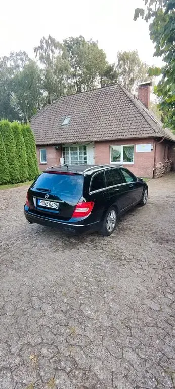 Gebraucht Mercedes C250 204 PS (150 kW) 2014 Schwarz Limousine
