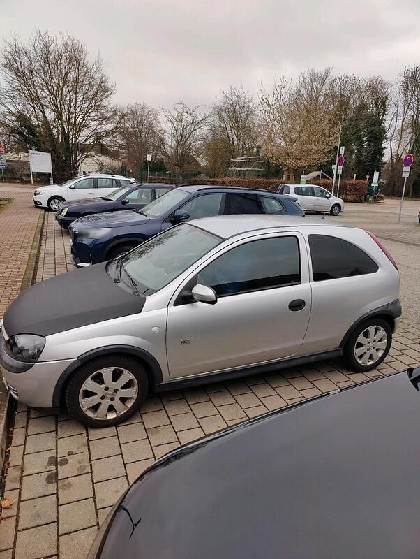 Gebraucht Opel Corsa 75 PS (55 kW) 2003 Silber Kleinwagen