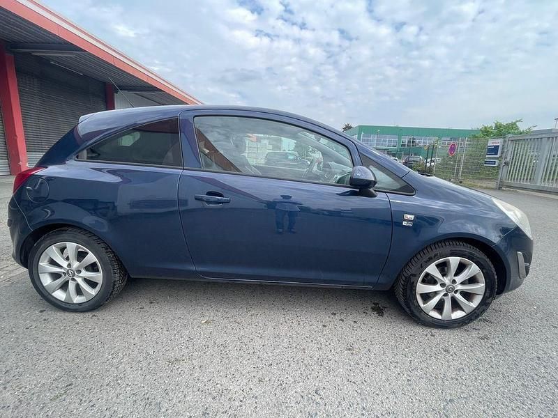 Gebraucht Opel Corsa 69 PS (50 kW) 2012 Blau Kleinwagen