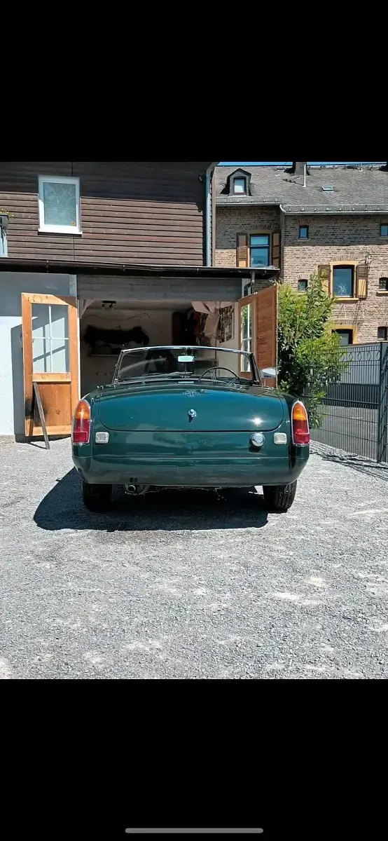 Gebraucht MG B 95 PS (69 kW) 1965 Grün Cabrio