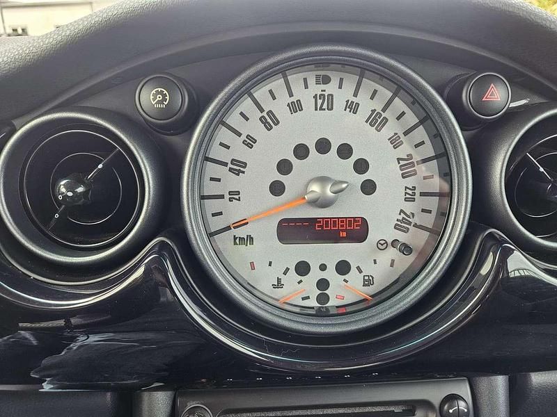 Gebraucht Mini ONE 90 PS (66 kW) 2006 Astro black metallic Kleinwagen