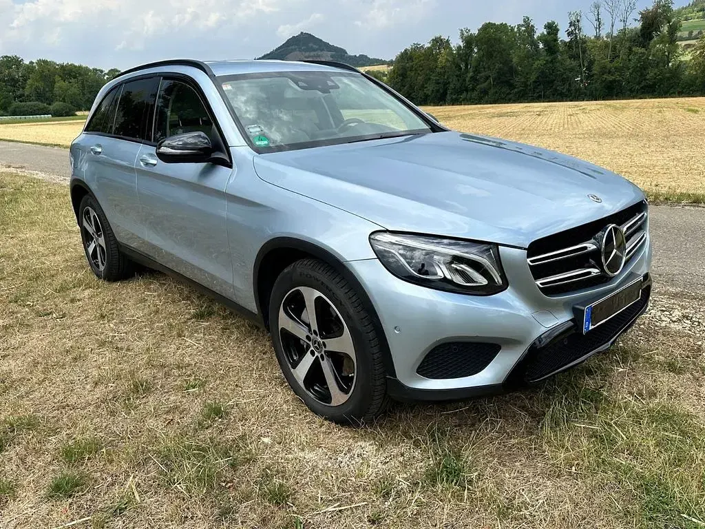 Gebraucht Mercedes GLC350 258 PS (189 kW) 2017 Silber SUV
