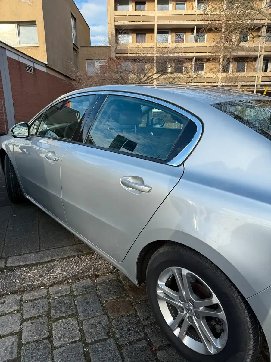 Gebraucht Peugeot 508 163 PS (119 kW) 2013 Silber Limousine