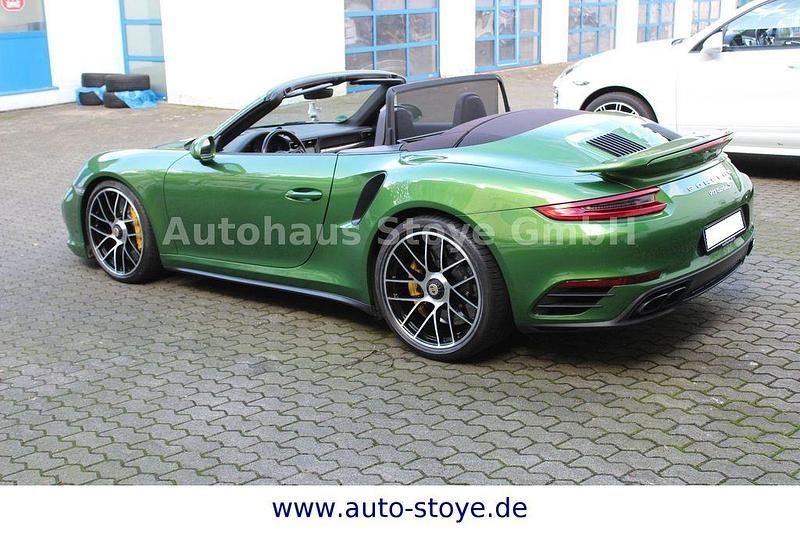 Gebraucht Porsche 911 Turbo S Cabriolet 581 PS (427 kW) 2016 Grün Cabrio