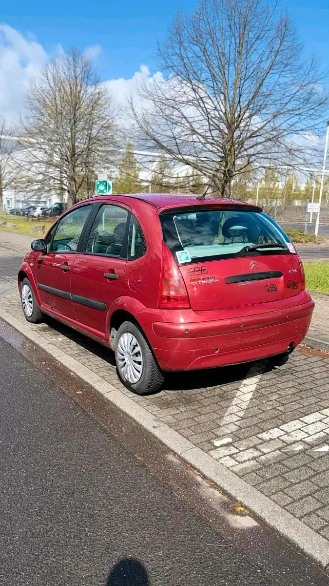 Gebraucht Citroën C3 70 PS (51 kW) 2004 Rot Kleinwagen