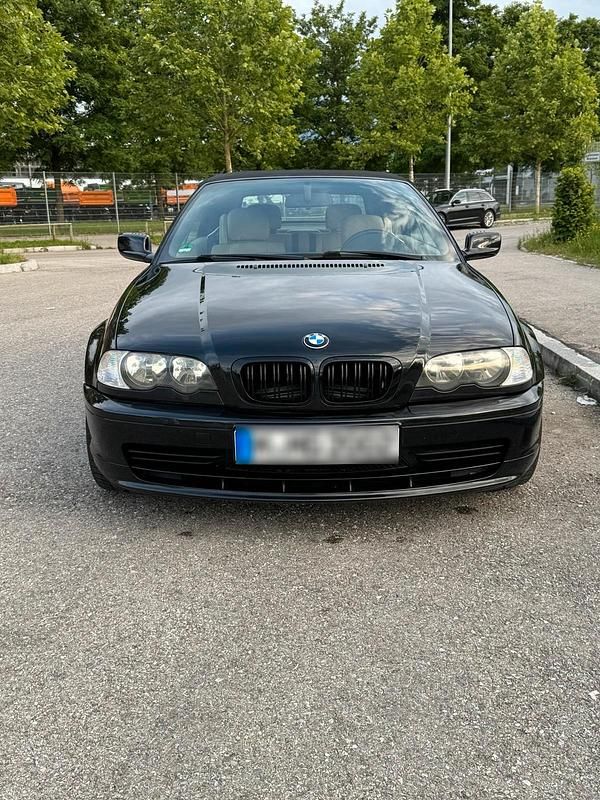 Gebraucht BMW 318 Cabriolet 143 PS (105 kW) 2002 Schwarz Cabrio