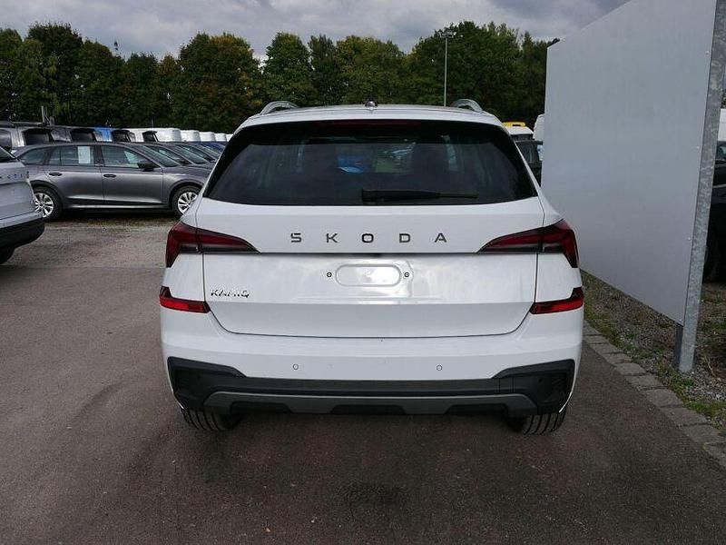 Neu Skoda Kamiq 150 PS (110 kW) 2025 Weiss SUV