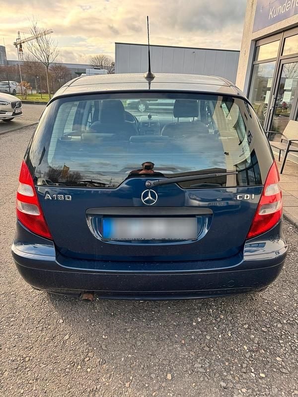 Gebraucht Mercedes A180 105 PS (77 kW) 2007 Blau Kleinwagen