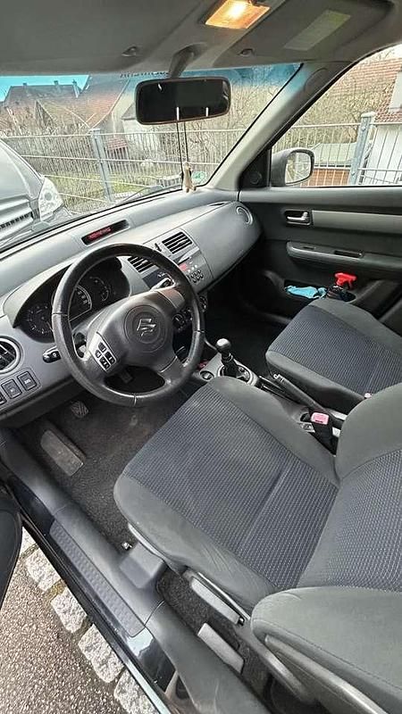 Gebraucht Suzuki Swift Comfort 75 PS (55 kW) 2008 Limousine