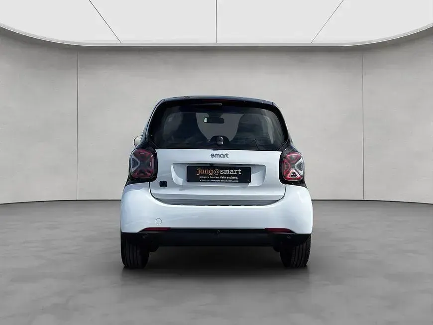 Gebraucht Smart ForTwo Coupé Passion 60 kW (82 PS) 2024 Schwarz Coupé