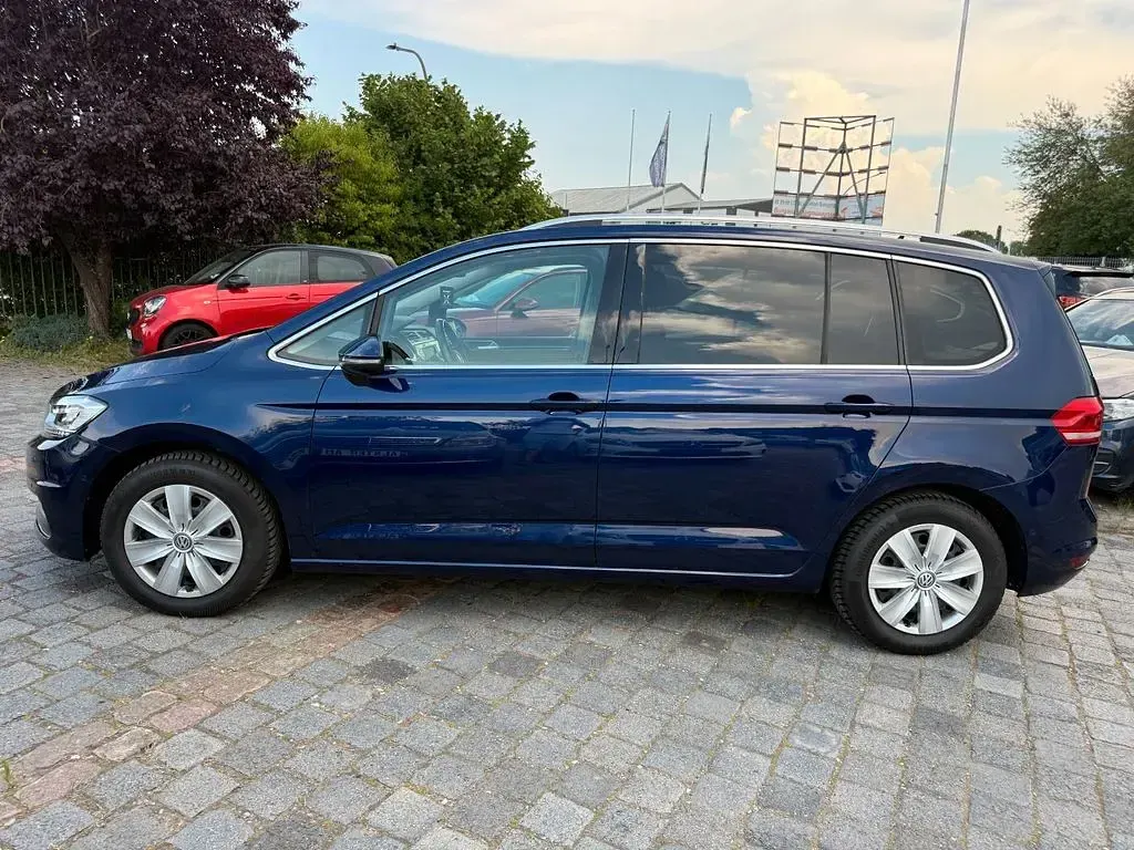 Gebraucht VW Touran Highline 150 PS (110 kW) 2015 Blau Van / Kleinbus
