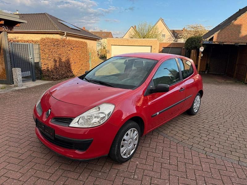 Gebraucht Renault Clio II Campus 75 PS (55 kW) 2006 Rot Kleinwagen