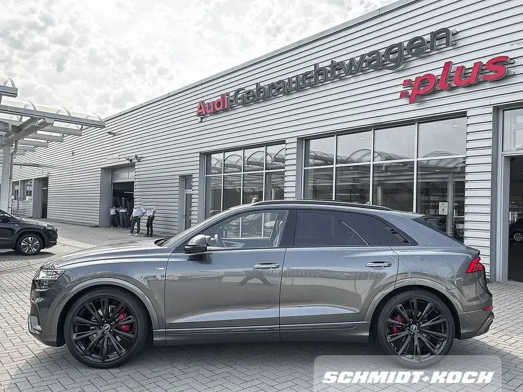 Gebraucht Audi Q8 S-Line 286 PS (210 kW) 2022 Daytonagrau perleffekt (grau) SUV