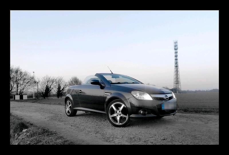 Gebraucht Opel Tigra 90 PS (66 kW) 2007 Grau Cabrio