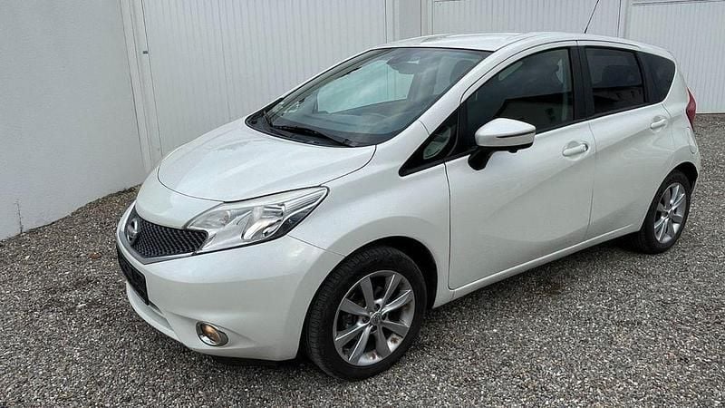 Weiß Gebraucht 2014 Nissan Note 360º Van / Kleinbus | 4.250 € (Fairer Preis) - Bild 1/4
