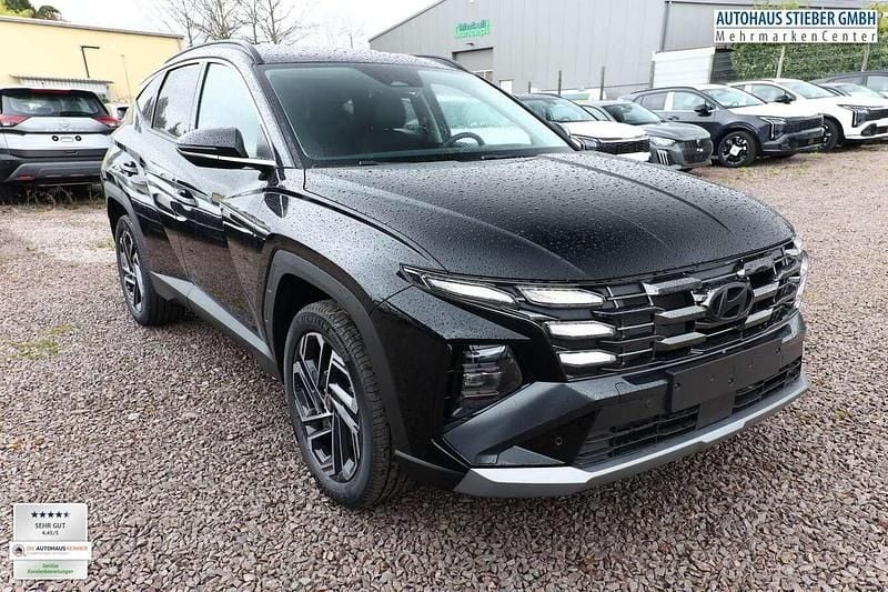 Neu Hyundai Tucson 239 PS (175 kW) 2025 Abyss black mineralef... SUV