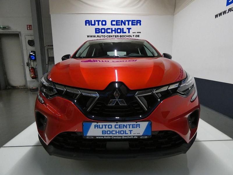 Gebraucht Mitsubishi ASX Basis 91 PS (66 kW) 2024 Rot SUV