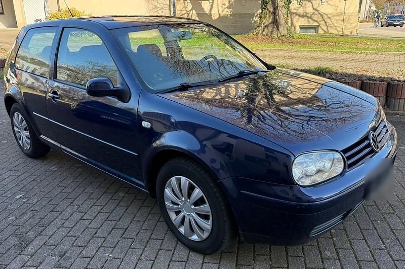 Gebraucht VW Golf IV Pacific 101 PS (74 kW) 2002 Blau Limousine