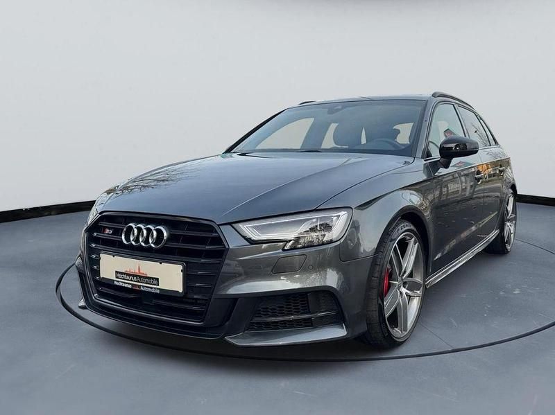 Grau Gebraucht 2019 Audi S3 Sport Limousine | 29.990 € (Superpreis) - Bild 1/4