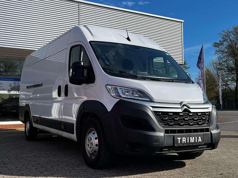 Gebraucht Citroën Jumper 165 PS (121 kW) 2024 Weiß Van / Kleinbus