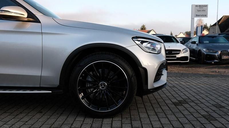 Gebraucht Mercedes GLC43 AMG AMG 390 PS (286 kW) 2020 Silber SUV