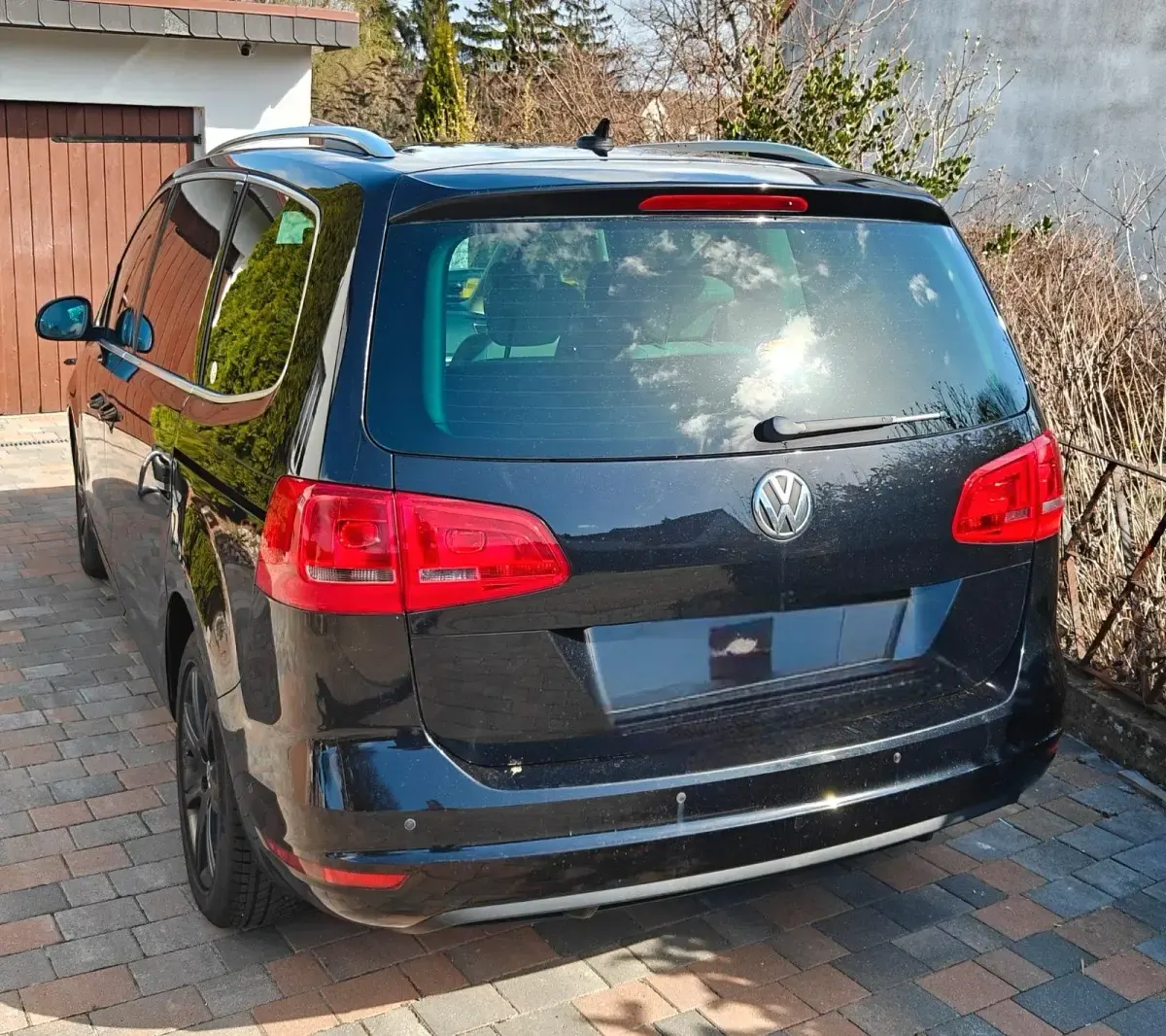 Gebraucht VW Sharan 170 PS (125 kW) 2012 Schwarz Van / Kleinbus