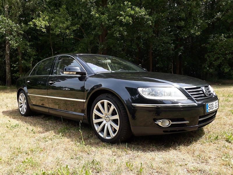 Schwarz Gebraucht 2009 VW Phaeton Limousine | 10.500 € - Bild 1/4