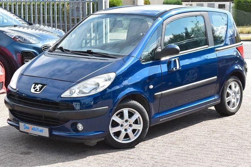 Blau Gebraucht 2005 Peugeot 1007 Kleinwagen | 1.190 € (Guter Preis) - Bild 1/4