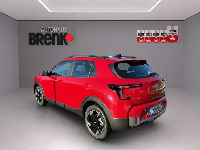 Neu Kia Stonic 100 PS (73 kW) 2026 Rot SUV
