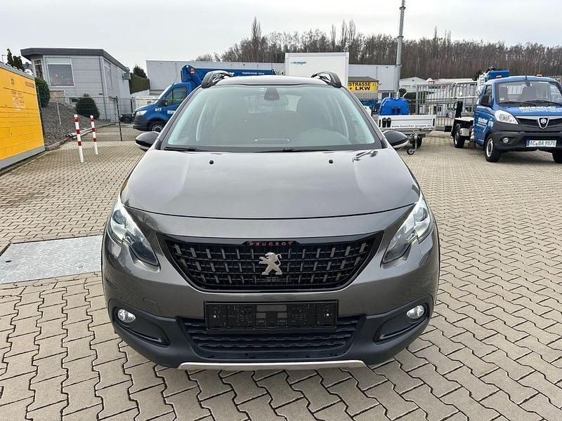 Gebraucht Peugeot 2008 GT-line 102 PS (75 kW) 2019 Grau SUV
