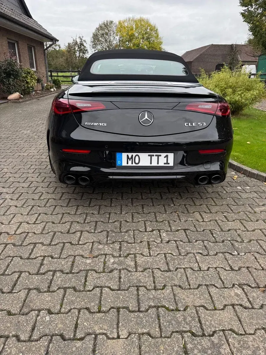 Gebraucht Mercedes CLE53 AMG AMG 449 PS (330 kW) 2024 Schwarz Cabrio