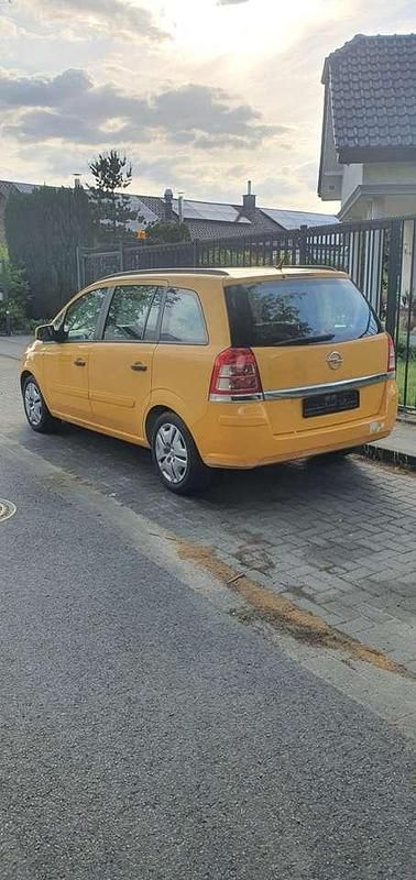 Gebraucht Opel Astra 125 PS (91 kW) 2013 Kombi