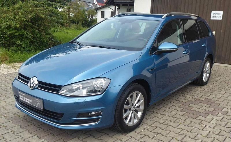 Blau Gebraucht 2015 VW Golf VII LOUNGE Kombi | 12.999 € (Etwas zu teuer) - Bild 1/4