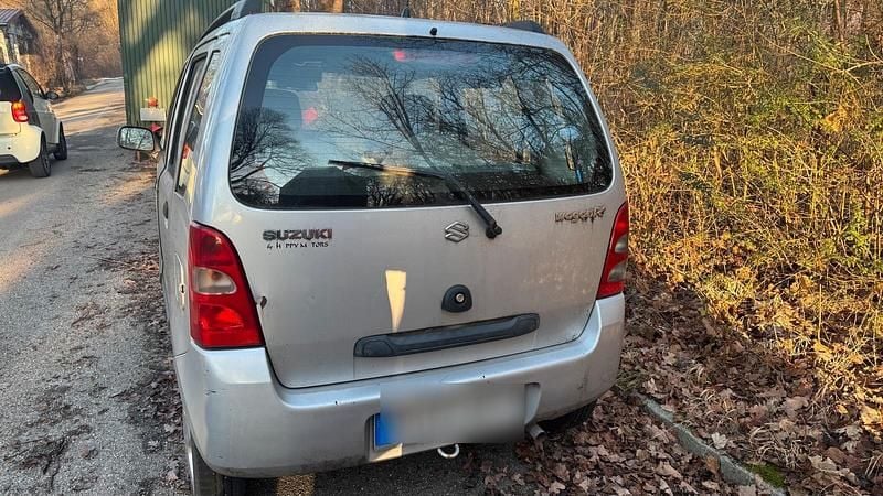Gebraucht Suzuki Wagon R+ 76 PS (55 kW) 2001 Silber Kleinwagen