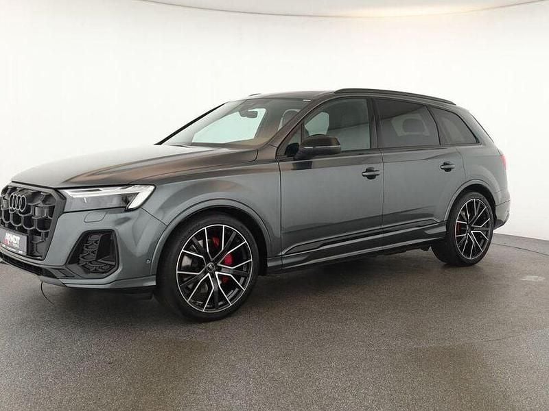 Gebraucht Audi Q7 Ambiente 286 PS (210 kW) 2025 Daytonagrau perleffekt SUV