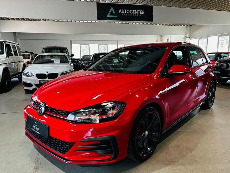Rot Gebraucht 2019 VW Golf VII GTI Limousine | 19.990 € (Fairer Preis) - Bild 1/4